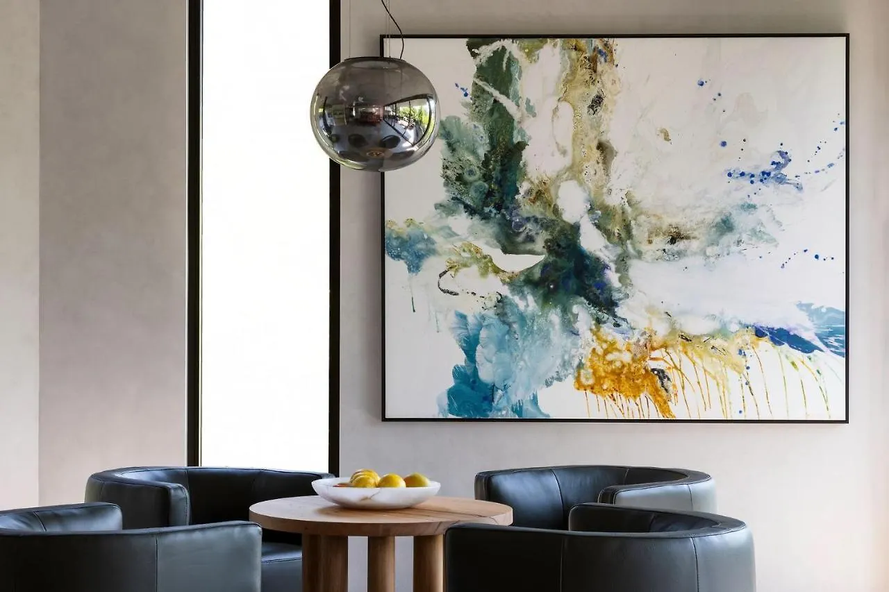 Holiday home Moonrise - 4 Bedroom Designer Home Above Wategos Beach Byron Bay