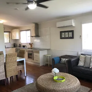  Holiday home Redland Baybreeze Australia